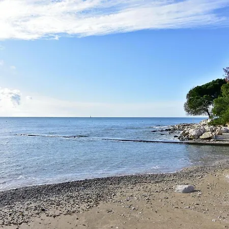 Studio-apartment In Der Naehe Des Strandes *