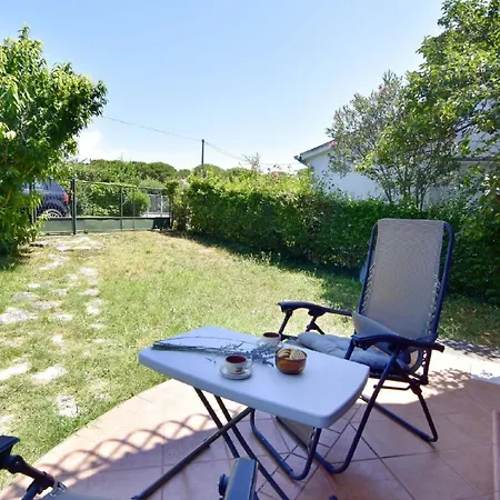 Studio-apartment In Der Naehe Des Strandes شقة